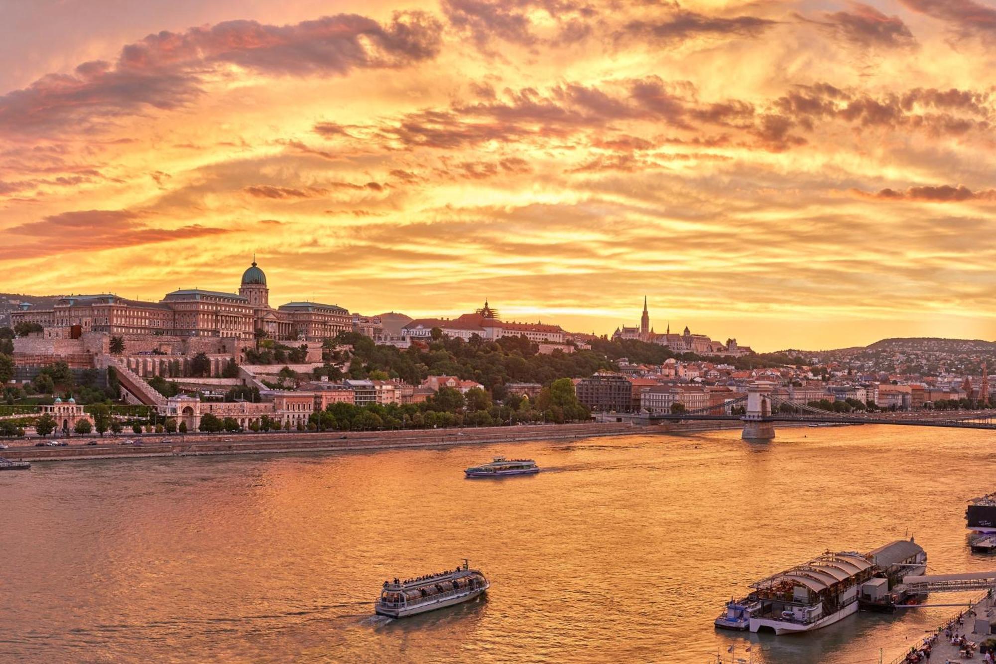 Отель Marriott 5*